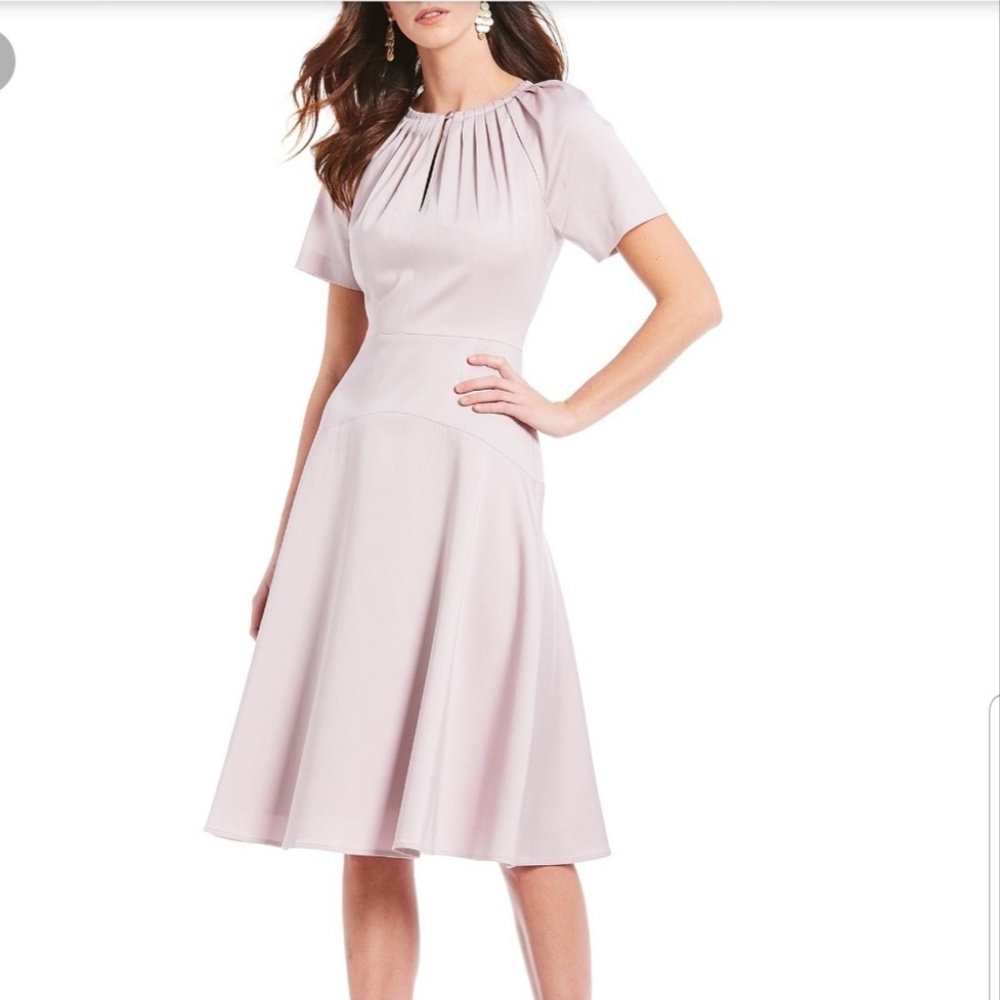 💜Gianni Bini Jacklyn Ruched Keyhole Midi Dress